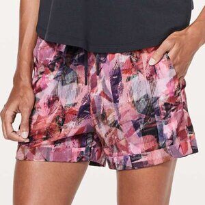 Lululemon Spring Break Away Short *4-way Stretch 3" - 6 Sun Dazed Multi Pink